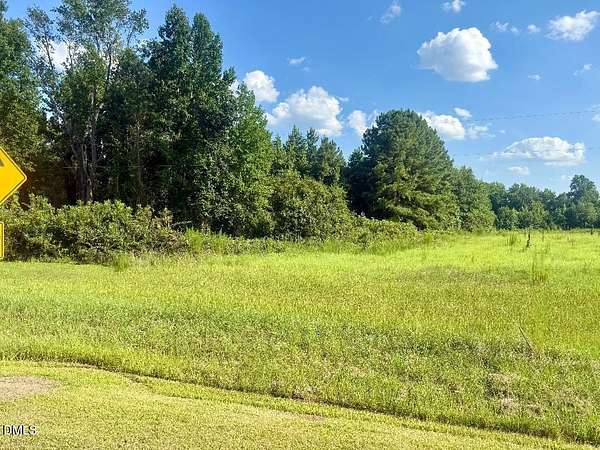 2 Acres of Residential Land for Sale in Four Oaks, North Carolina