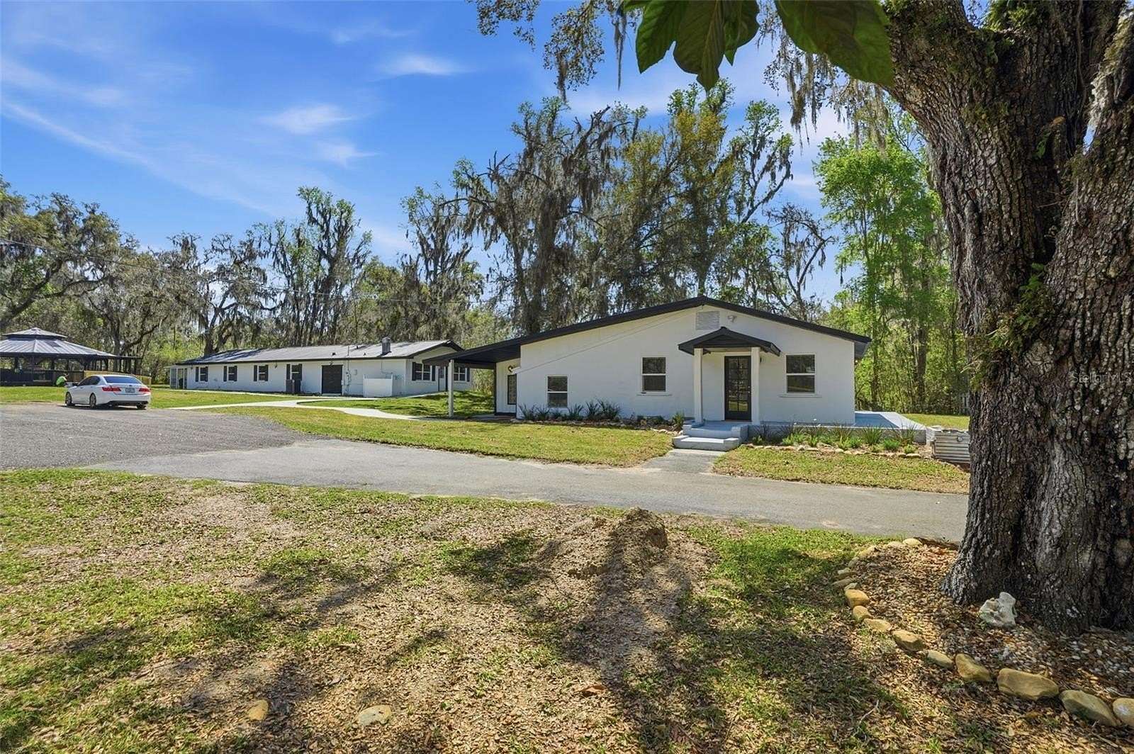 3 Acres of Land with Home for Sale in Brooksville, Florida