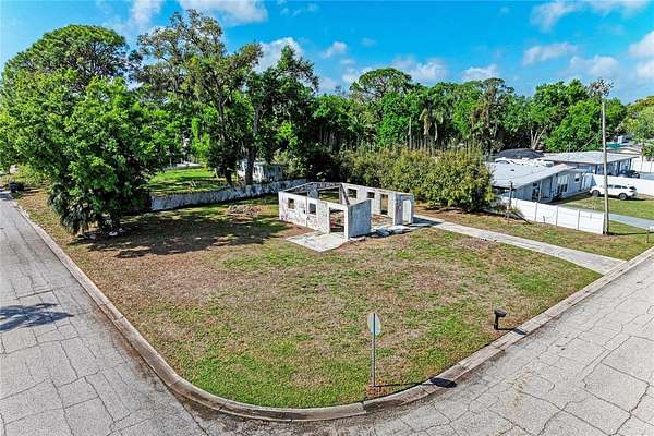 0.24 Acres of Residential Land for Sale in Sarasota, Florida