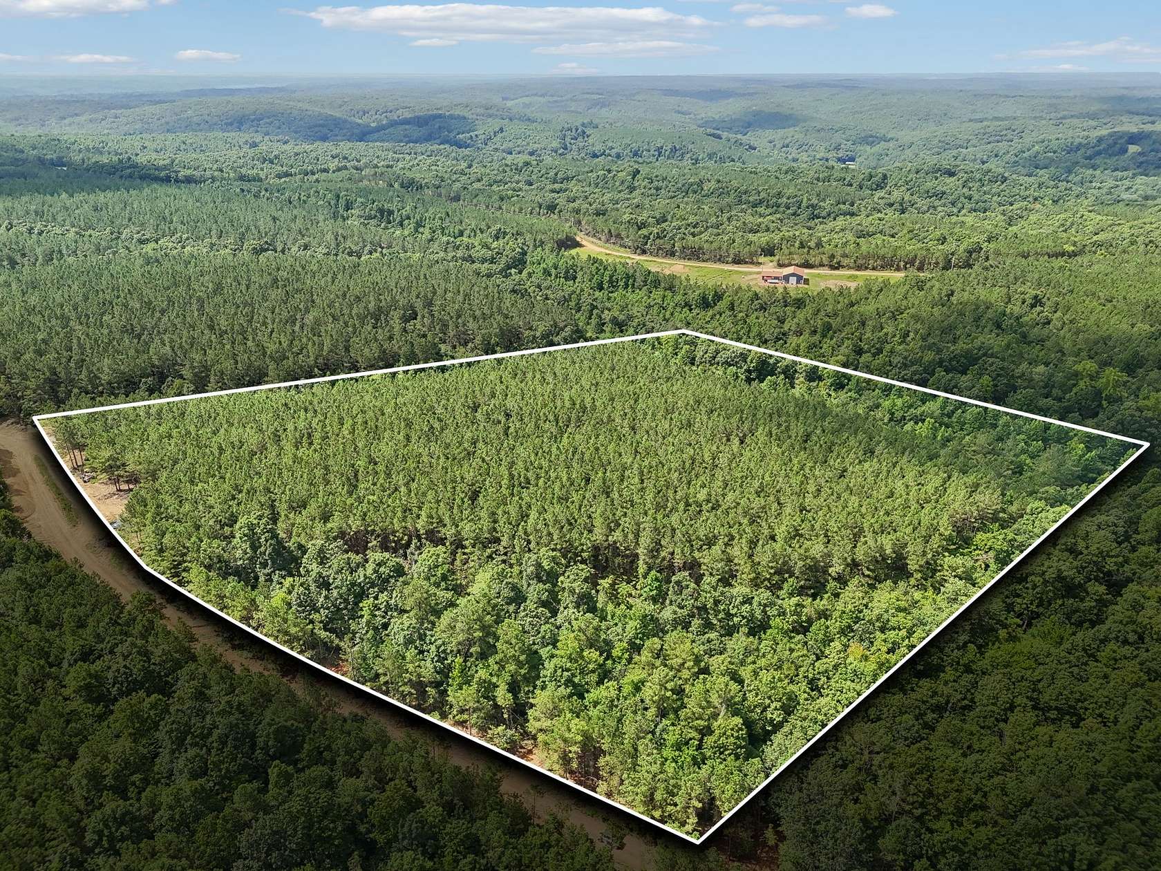 14.4 Acres of Land for Sale in Shady Grove, Tennessee
