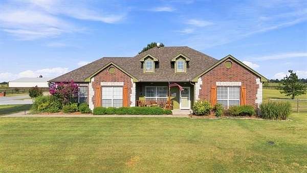 2 Acres of Land with Home for Sale in Skiatook, Oklahoma