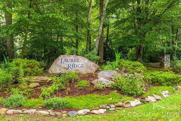 1.85 Acres of Residential Land for Sale in Black Mountain, North Carolina