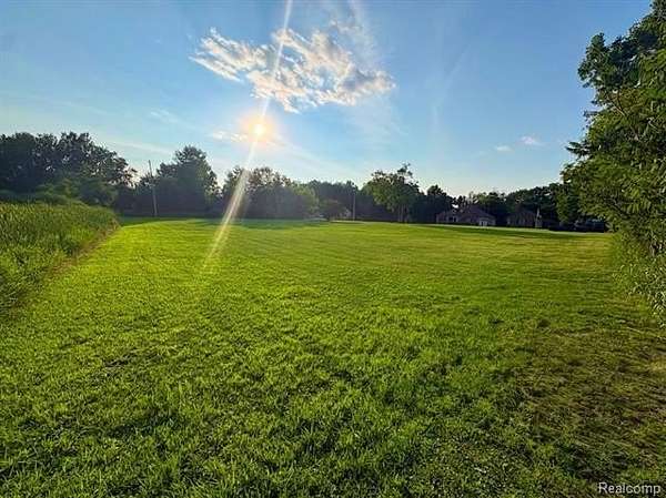 5 Acres of Residential Land for Sale in Whitmore Lake, Michigan