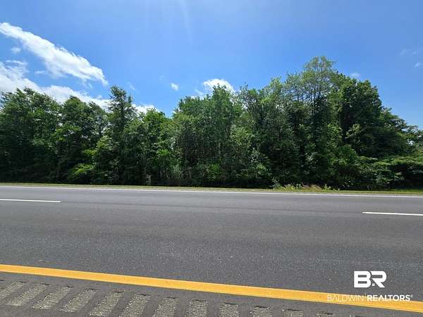 4 Acres of Commercial Land for Sale in Brewton, Alabama