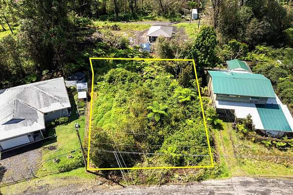 0.27 Acres of Residential Land for Sale in Mountain View, Hawaii