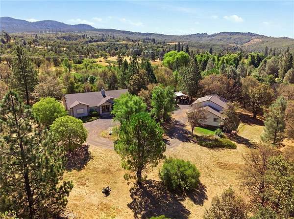 5 Acres of Land with Home for Sale in Round Mountain, California
