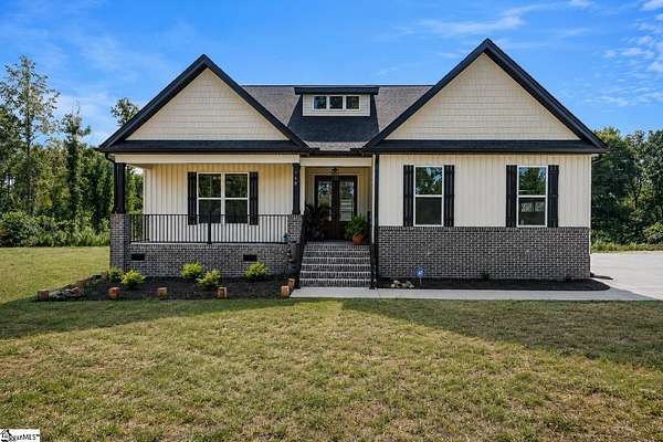 2.5 Acres of Land with Home for Sale in Laurens, South Carolina