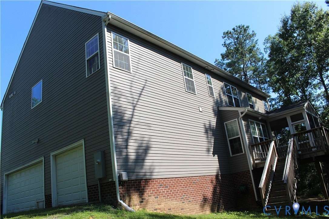 1.34 Acres of Land with Home for Sale in Richmond, Virginia