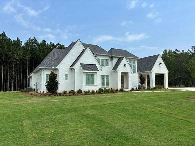 1.5 Acres of Land with Home for Sale in Auburn, Alabama