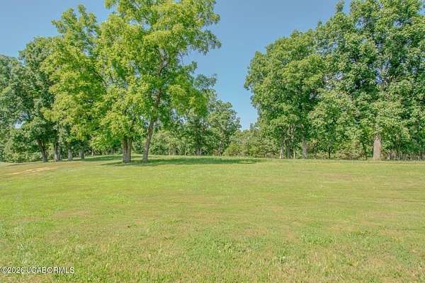 0.93 Acres of Residential Land for Sale in Holts Summit, Missouri