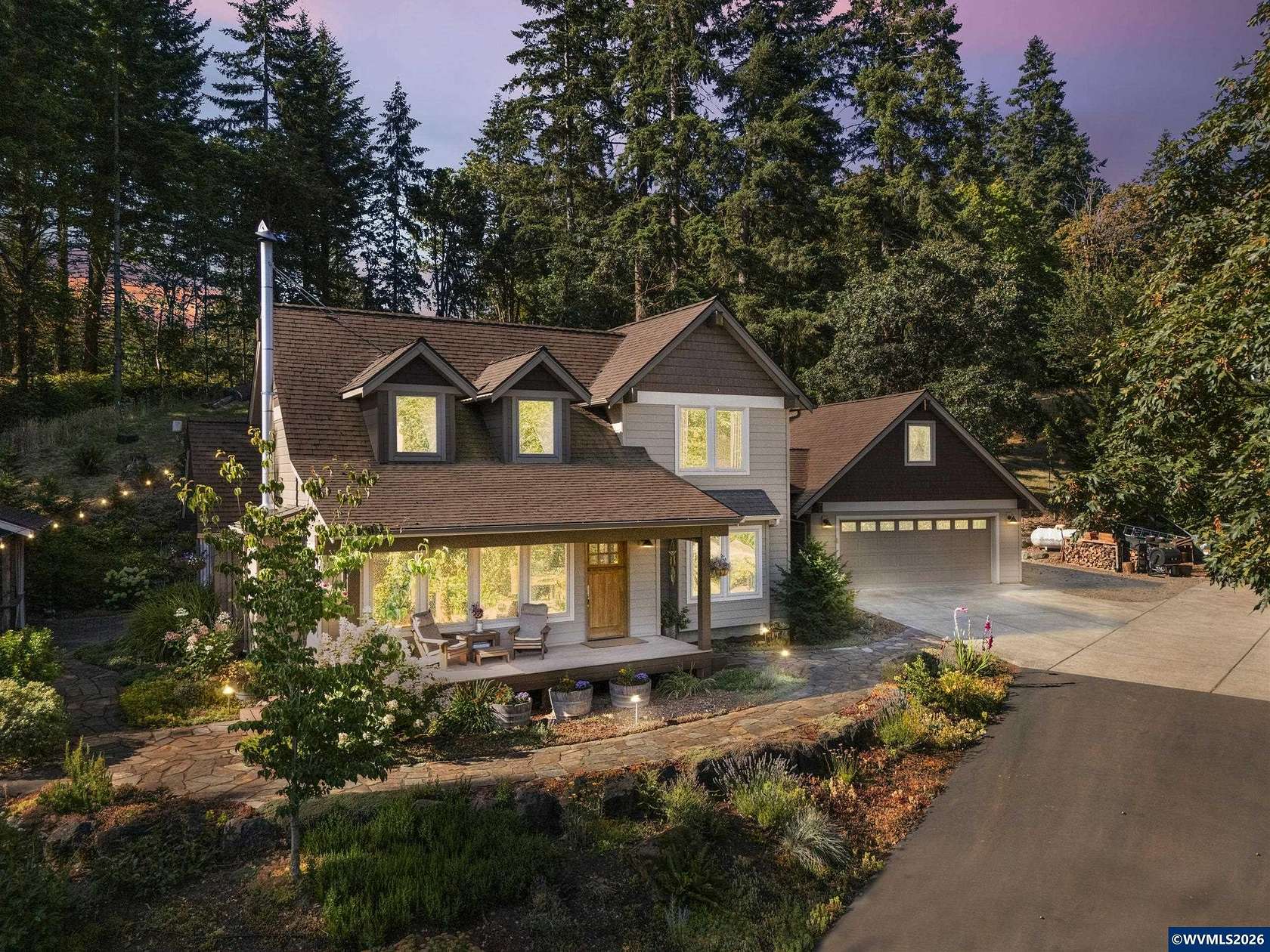 2.42 Acres of Land with Home for Sale in Turner, Oregon
