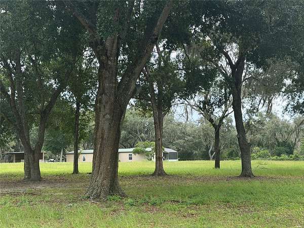 8.16 Acres of Land with Home for Lease in Clermont, Florida