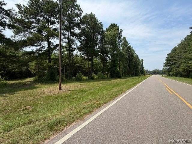 20 Acres of Recreational & Residential Land for Sale in Prattville, Alabama
