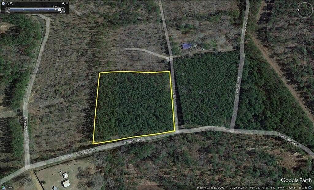 5 Acres of Land for Sale in Milam, Texas