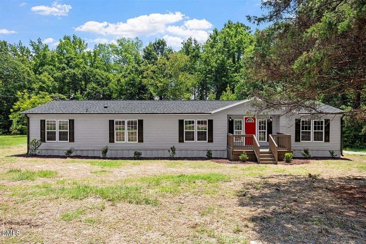 3 Acres of Land with Home for Sale in Smithfield, North Carolina