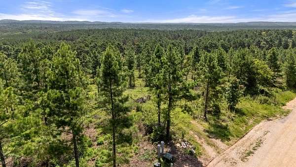 1 Acre of Residential Land for Sale in Broken Bow, Oklahoma