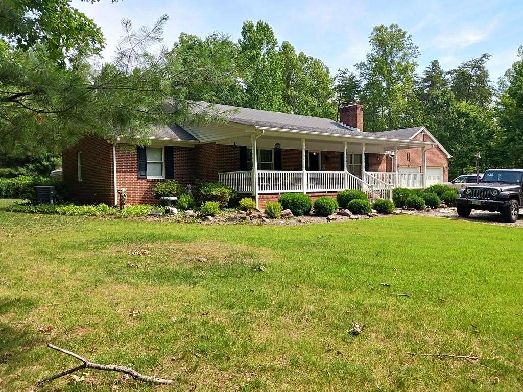 4.35 Acres of Land with Home for Sale in Keysville, Virginia