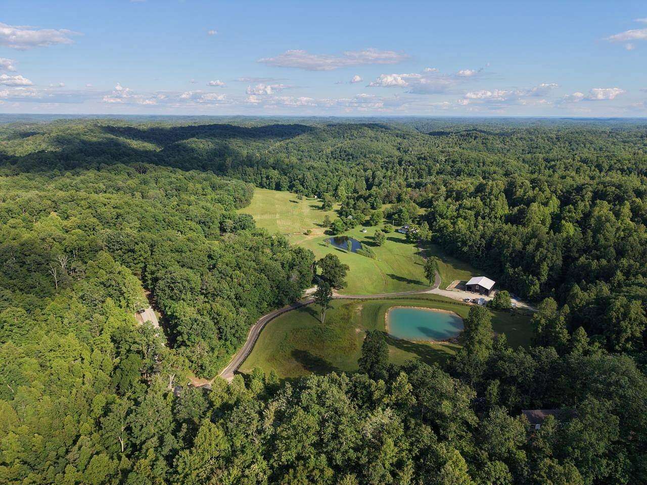 91.6 Acres of Agricultural & Residential Land for Sale in Stanton, Kentucky