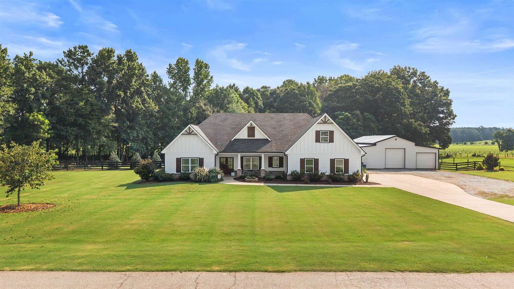 1.7 Acres of Land with Home for Sale in Madison, Georgia