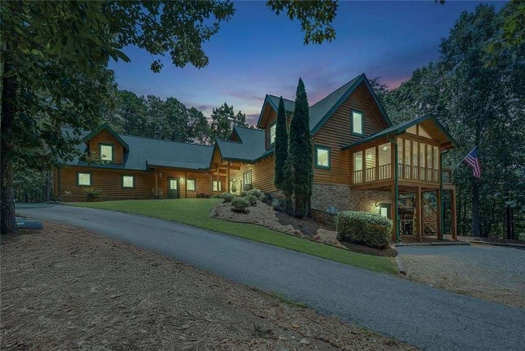 11 Acres of Land with Home for Sale in Dawsonville, Georgia