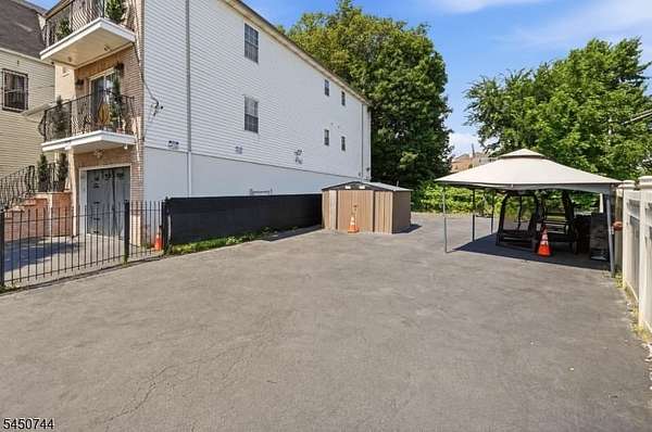0.06 Acres of Land for Sale in Newark, New Jersey