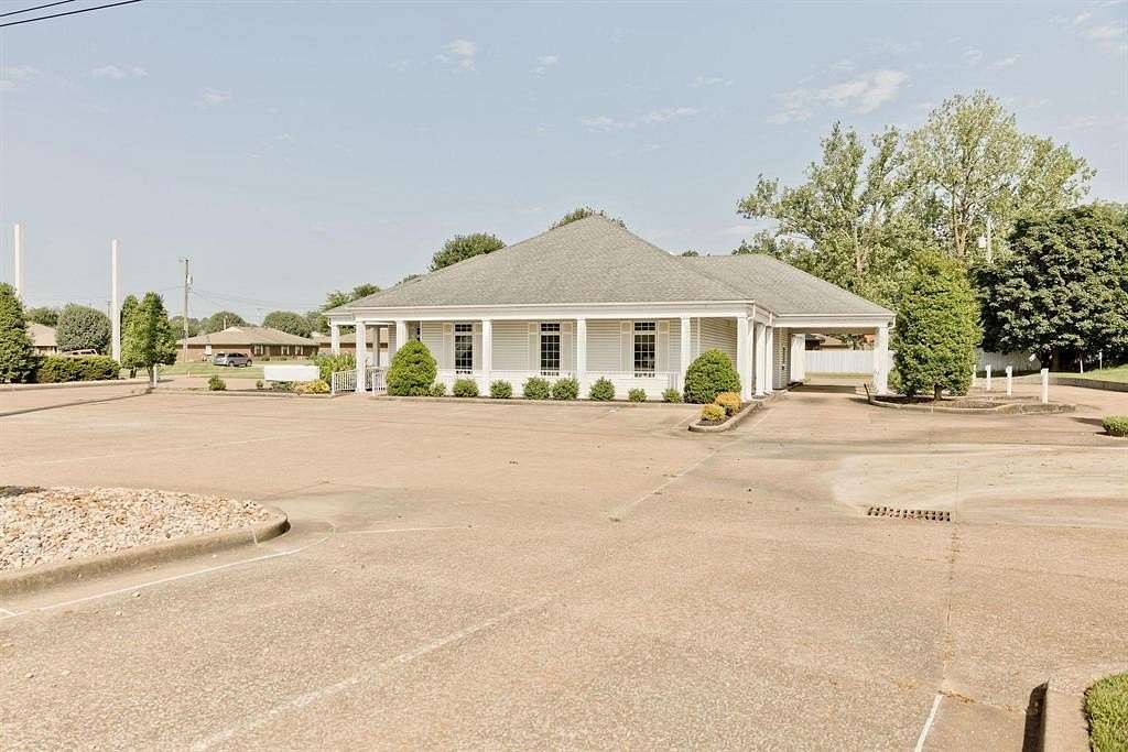 1.54 Acres of Mixed-Use Land for Sale in Owensboro, Kentucky