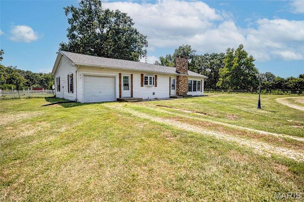 7.24 Acres of Land with Home for Sale in Rockbridge, Illinois