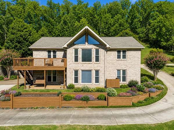 5 Acres of Land with Home for Sale in Culleoka, Tennessee