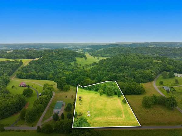 3 Acres of Residential Land for Sale in Pulaski, Tennessee