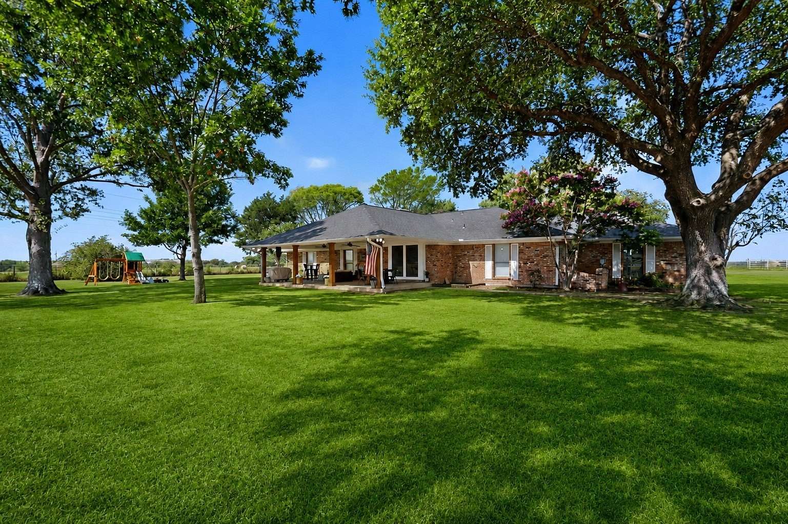2 Acres of Land with Home for Sale in Kaufman, Texas