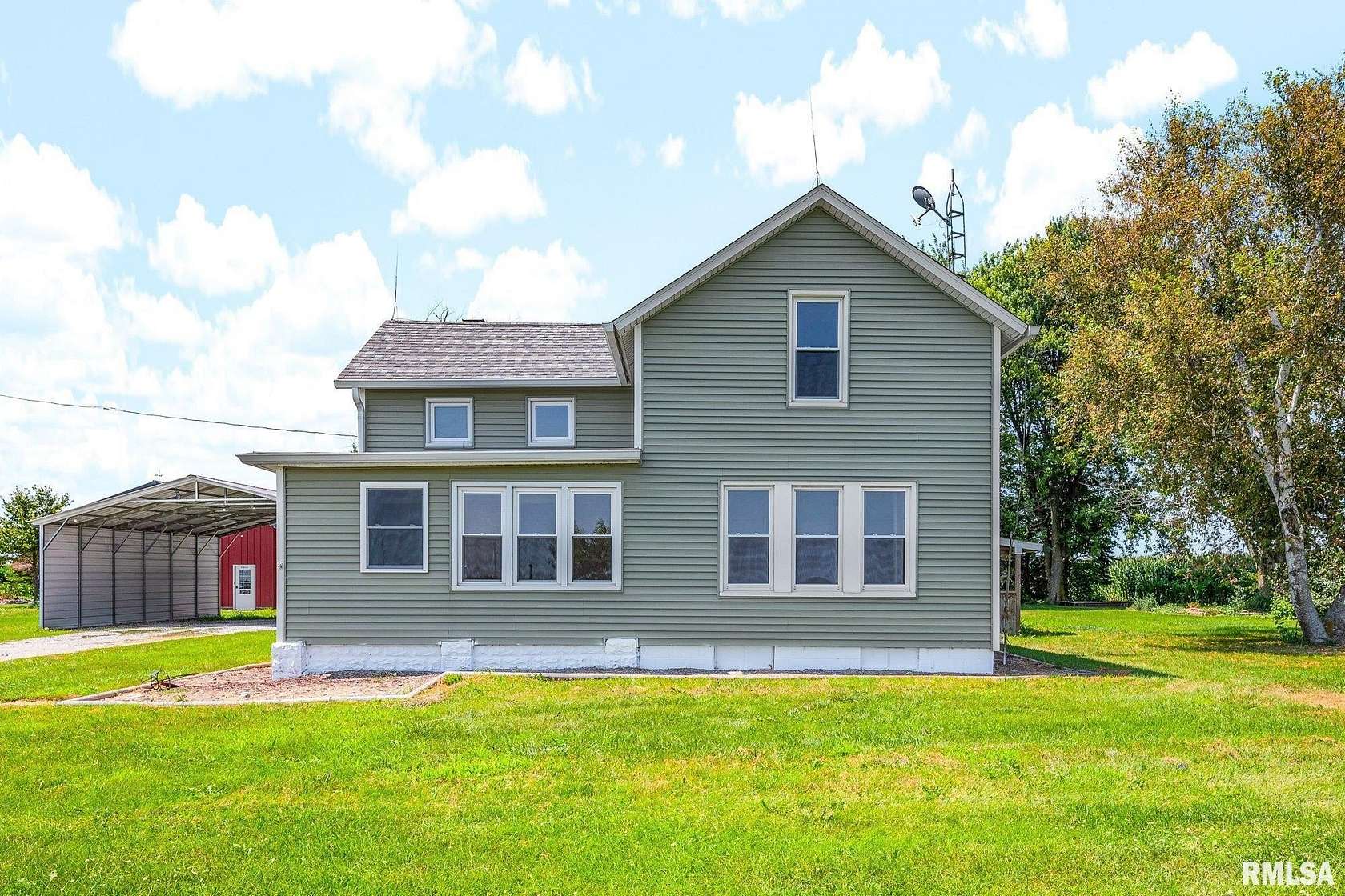 2.1 Acres of Land with Home for Sale in Benson, Illinois