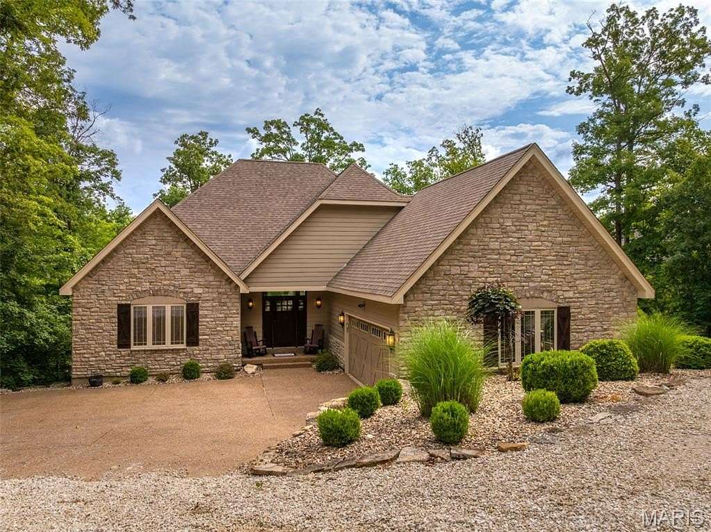 2 Acres of Land with Home for Sale in Innsbrook, Missouri