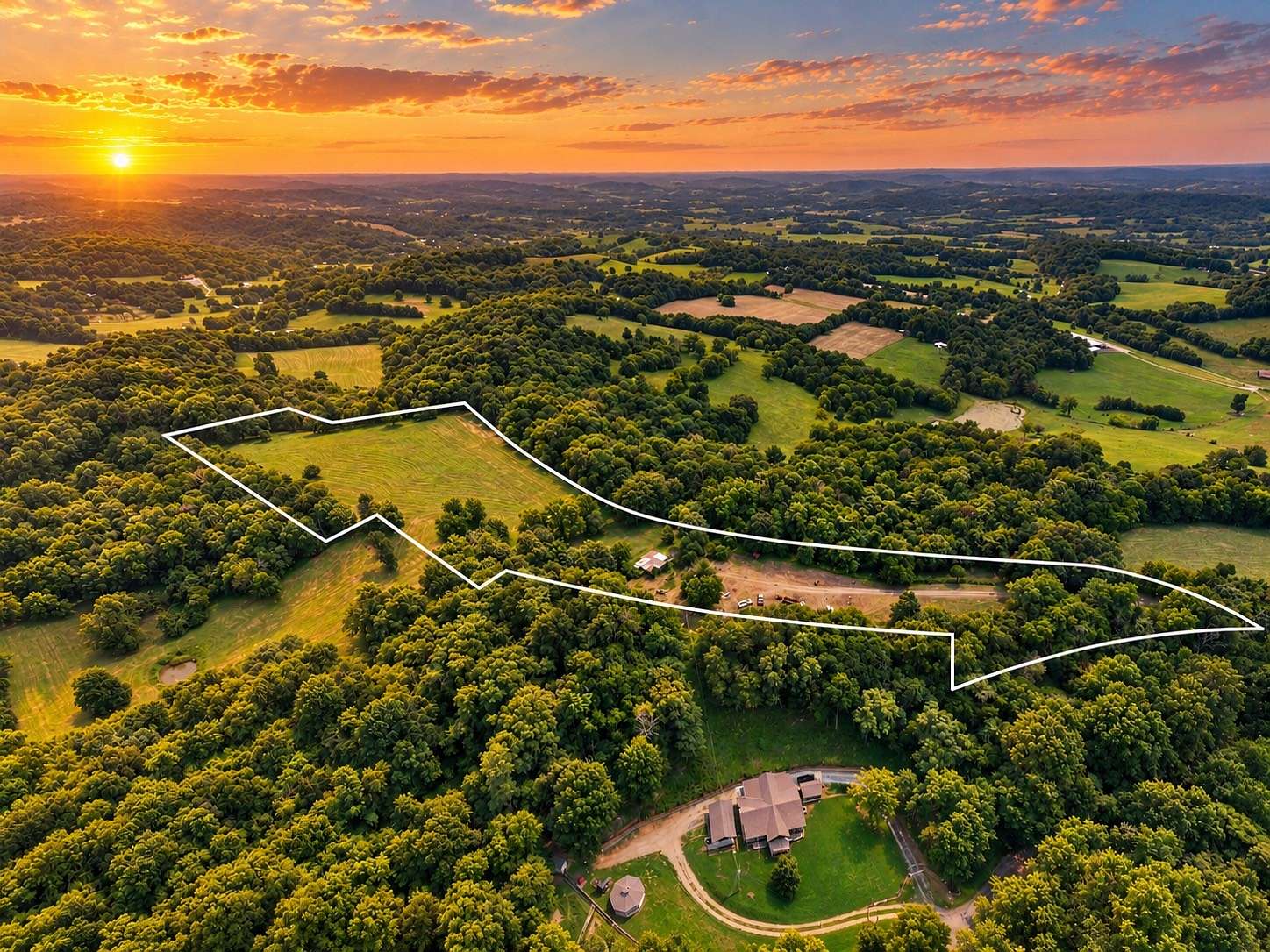 19.5 Acres of Recreational & Residential Land for Sale in Lewisburg, Tennessee