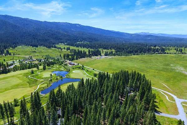 13.8 Acres of Land for Sale in Clio, California