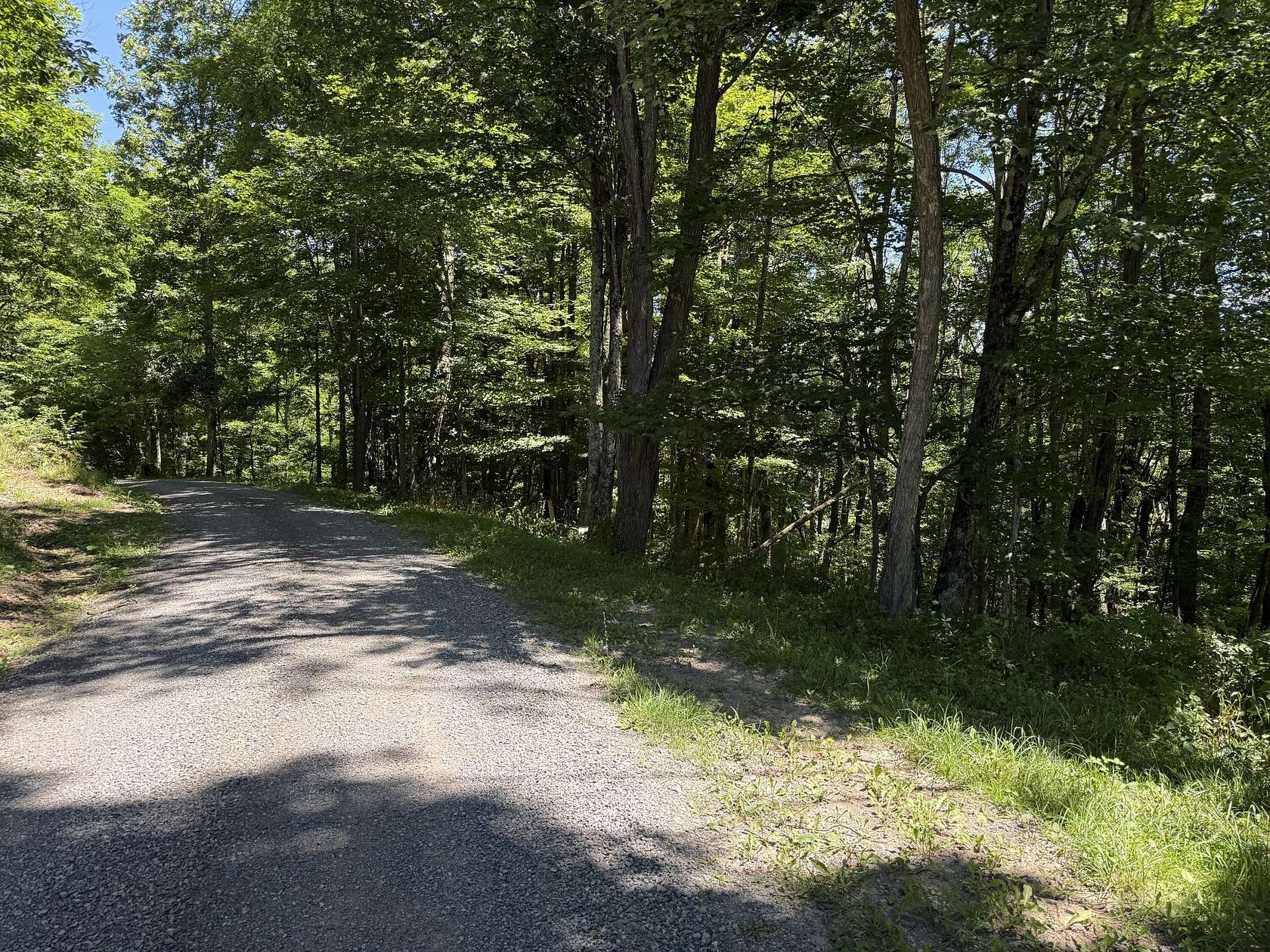 2 Acres of Residential Land for Sale in Slaty Fork, West Virginia