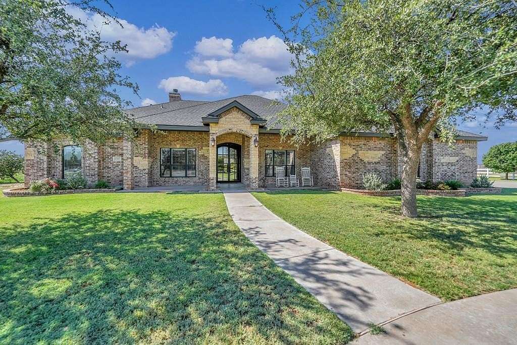 2.5 Acres of Land with Home for Sale in Midland, Texas