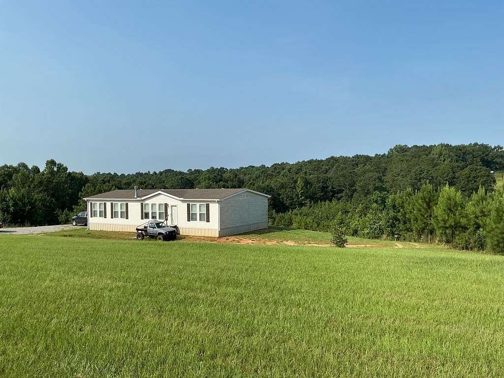 4.74 Acres of Land with Home for Sale in Lapine, Alabama