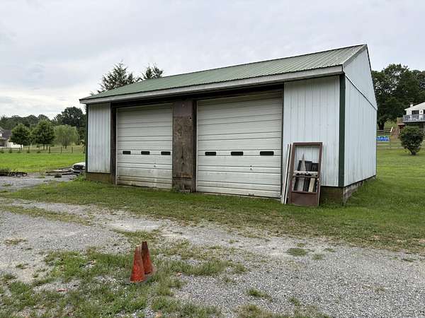 10 Acres of Land for Sale in Chester Springs, Pennsylvania