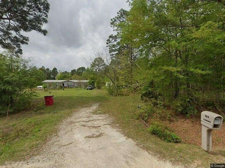 6.38 Acres of Land with Home for Sale in Albany, Georgia