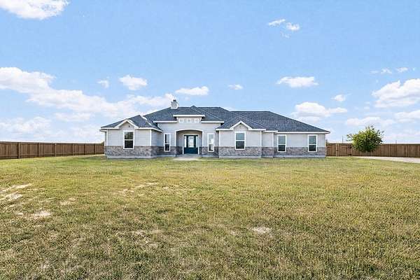 5.14 Acres of Land with Home for Sale in Robstown, Texas