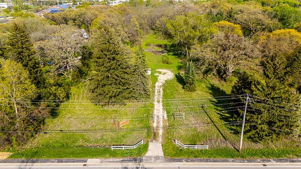 8.6 Acres of Residential Land for Sale in Gurnee, Illinois