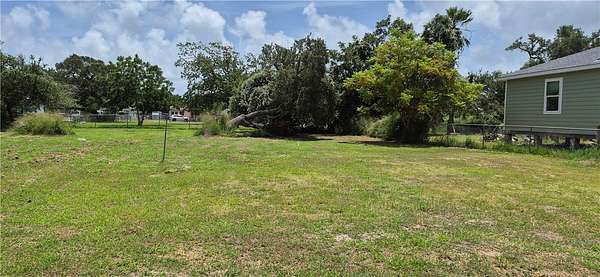 0.17 Acres of Land for Sale in Rockport, Texas