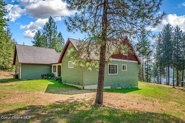 4 Acres of Land with Home for Sale in Hope, Idaho
