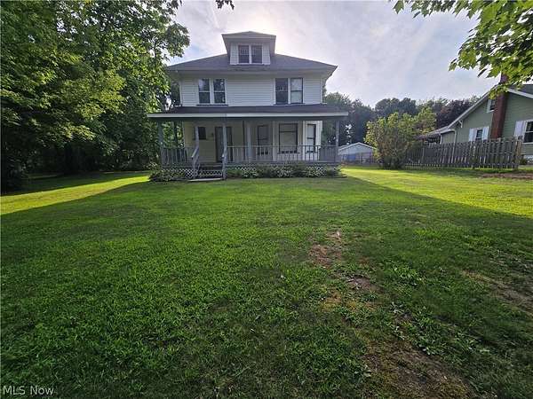 2.19 Acres of Land with Home for Sale in Conneaut, Ohio