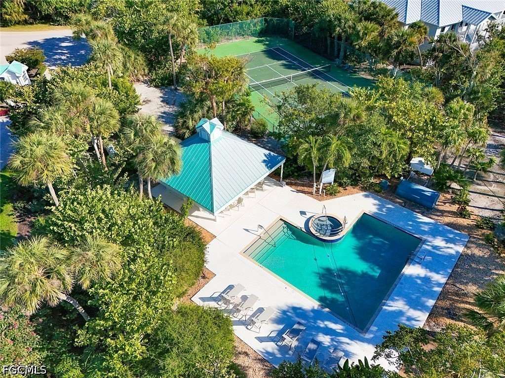 0.72 Acres of Residential Land for Sale in Sanibel, Florida