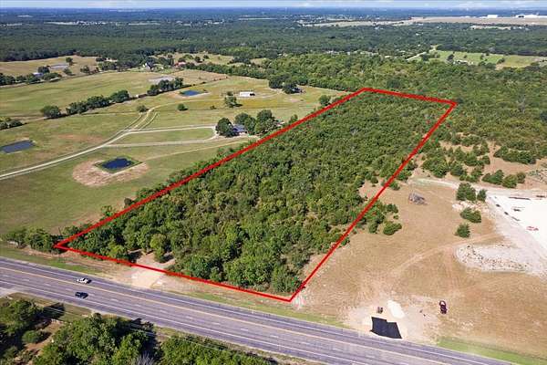 10.1 Acres of Commercial Land for Sale in Lone Oak, Texas