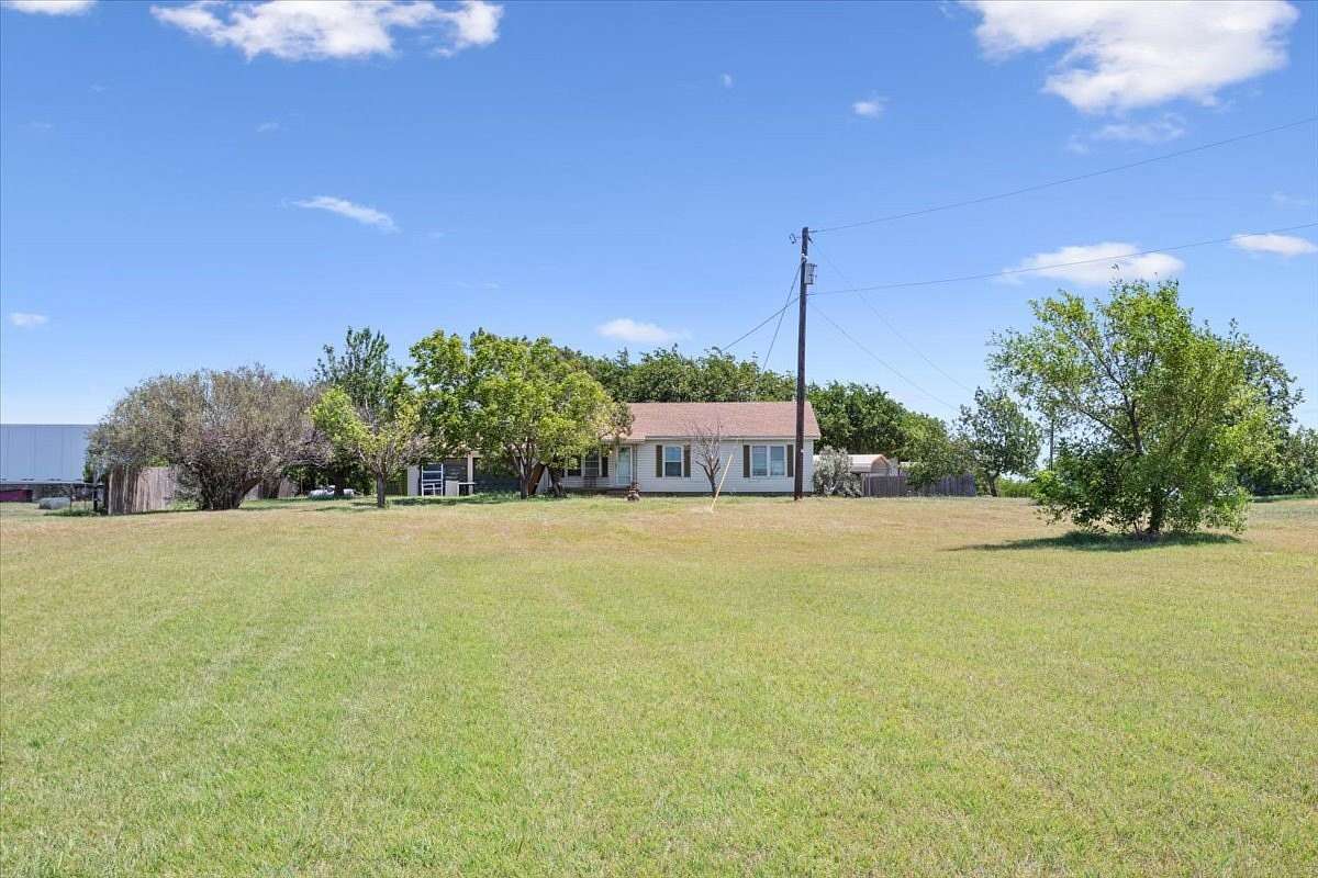 5.85 Acres of Land with Home for Sale in West, Texas