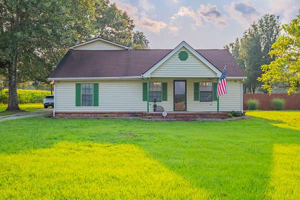 3.44 Acres of Land with Home for Sale in Manchester, Tennessee