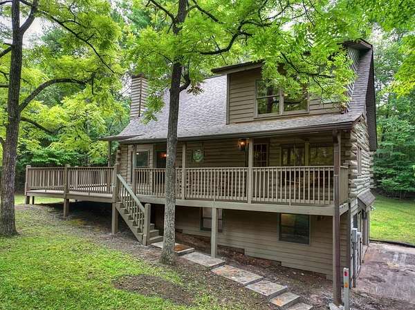5 Acres of Land with Home for Sale in Mineral Bluff, Georgia