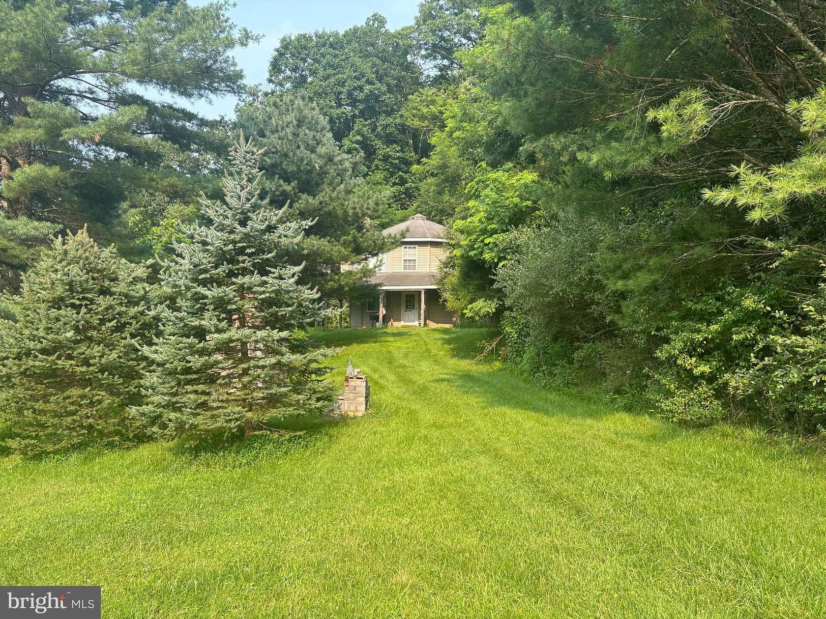 5 Acres of Residential Land for Sale in Lost City, West Virginia